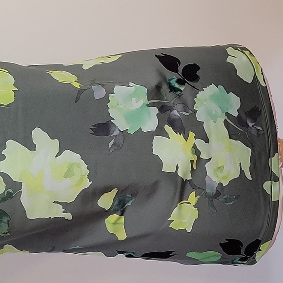 Athleta floral water color racerback tank top womens size M - Picture 7 of 10